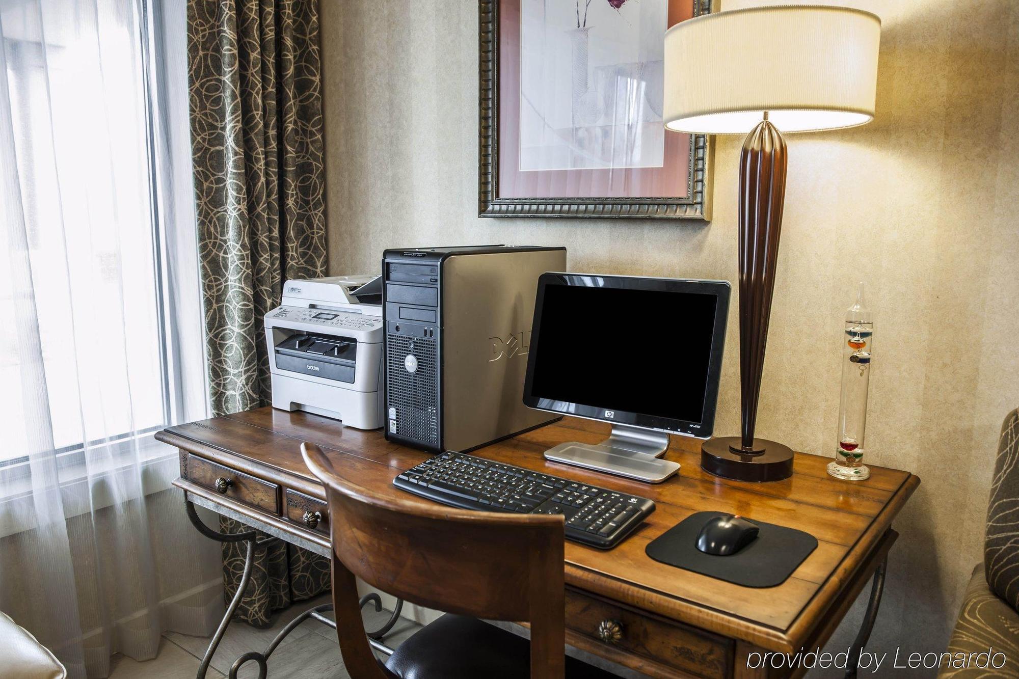 Holiday Inn - Columbus By Ihg Экстерьер фото